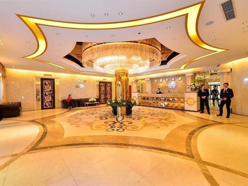 O Azamat Hotel Astana Exterior foto